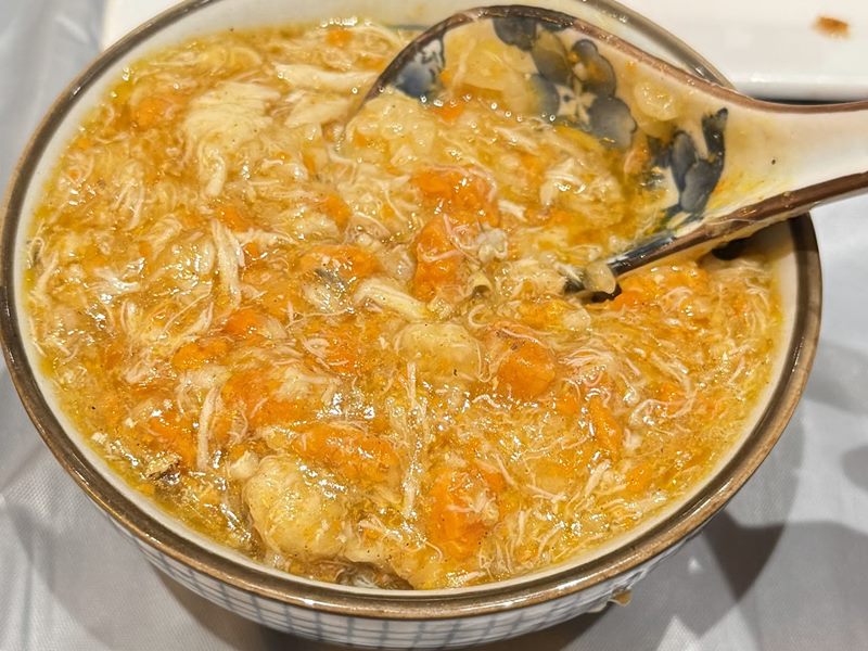 Xie Bao 蟹宝 food